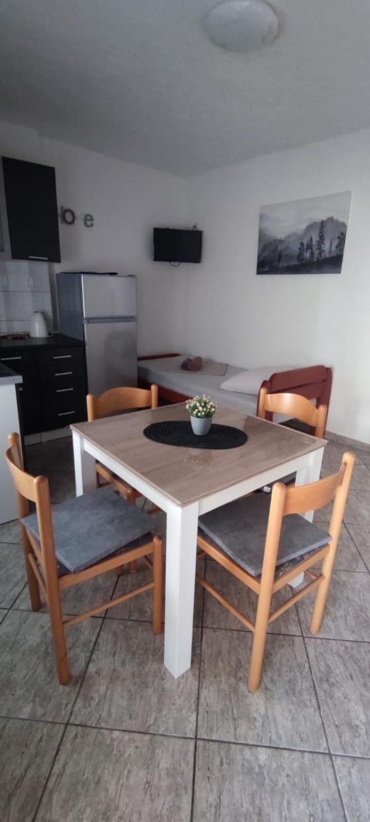 Apartmani Oreskovic Kustići 外观 照片